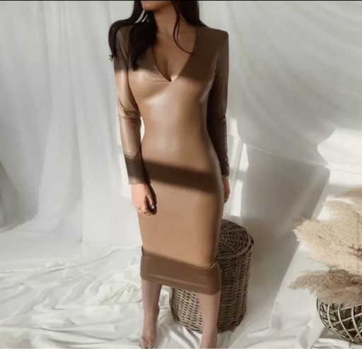 Zdjęcie oferty: Sukienka karmelowa woskowana rozm XS
