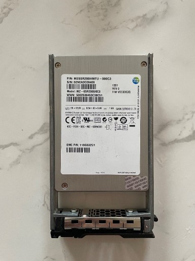 Zdjęcie oferty: Dysk Samsung MZ-6SR2000/0C3 200 GB 2,5" SAS