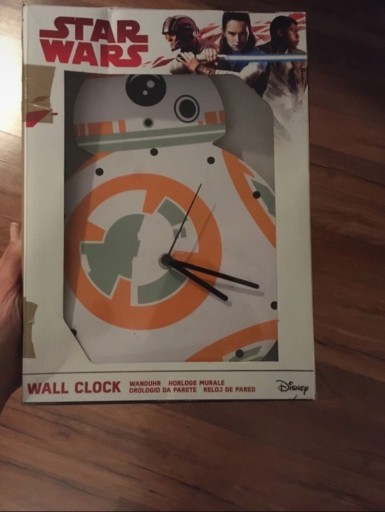 Zdjęcie oferty: Star Wars zegar ścienny bb8 robot droid 