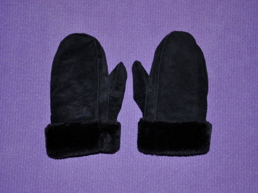 Zdjęcie oferty: Czarne skórzane rękawiczki