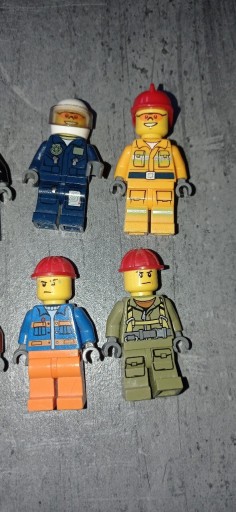 Zdjęcie oferty: Zestaw 10 figurek LEGO 2