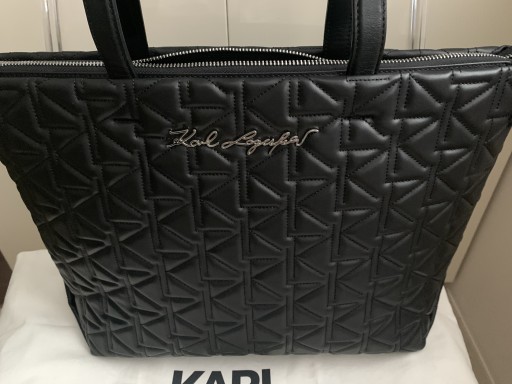 Zdjęcie oferty: Karl Lagerfeld model Kurl duża, skórzana, czarna