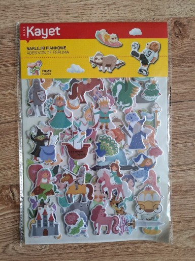Zdjęcie oferty: Naklejki piankowe kayet nowe 