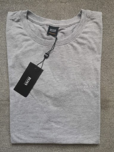 Zdjęcie oferty: Hugo Boss T-shirt męski rozm L