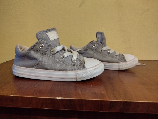 Zdjęcie oferty: Buty Converse 26