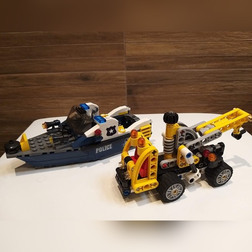 Zdjęcie oferty: Gudi Motorówka i LEGO Technic 42031