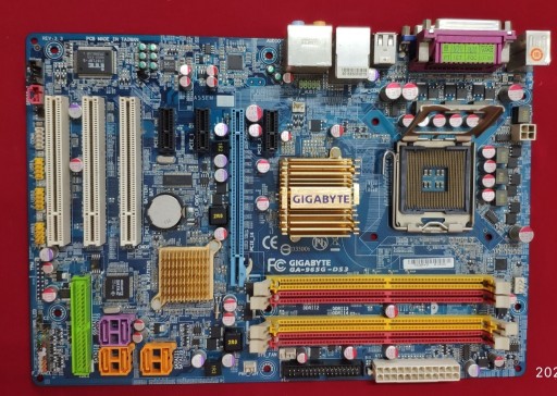 Zdjęcie oferty: Płyta główna GIGABYTE GA-965P-DS3 (GA-965P-S3) Socket 775 DDR2