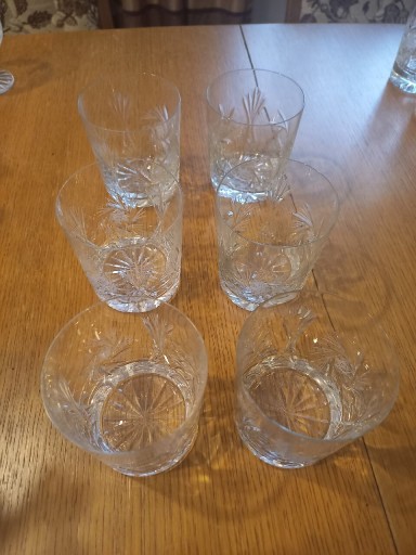 Zdjęcie oferty: Szklanki kryształowe do wody lub soku
