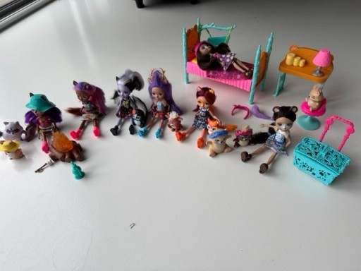 Zdjęcie oferty: zestaw 7 Enchantimals leśne zwierzęta szop skunks lis wiewiórka jelonek