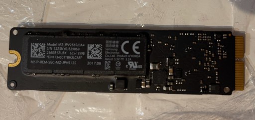 Zdjęcie oferty: Dysk Macbook Pro 2013-2015 256GB