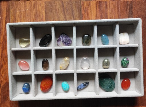 Zdjęcie oferty: kolekcja kryształów i minerałów