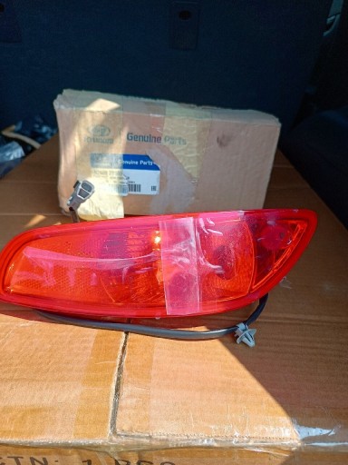 Zdjęcie oferty: Hyundai Santa fe II lampa przeciwmgłowa tylna