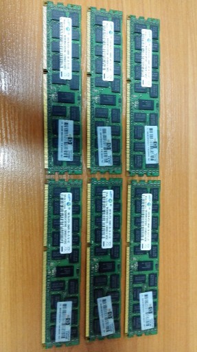 Zdjęcie oferty: Samsung 4GB 2RX4 PC3-10600R M393B5170FH0-CH9Q4