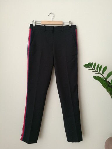 Zdjęcie oferty: Nowe spodnie Lacoste roz. 36 cygaretki z lampasami