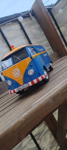 Zdjęcie oferty: Volkswagen t1 schuco 1:18