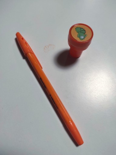 Zdjęcie oferty: Długopis pomarańczowy, wkład niebieski