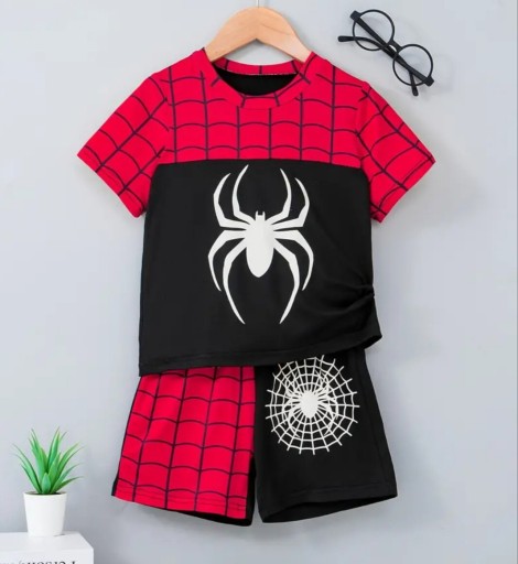 Zdjęcie oferty: Komplet spodenki i bluzka Spiderman Lato 122/128