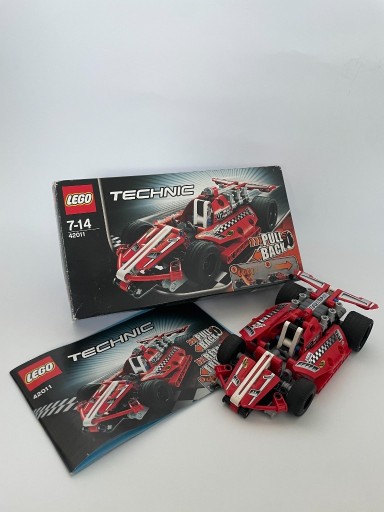 Zdjęcie oferty: Klocki LEGO Technic - Samochód Wyścigowy 42011