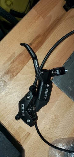 Zdjęcie oferty: Hamulce sram DB8