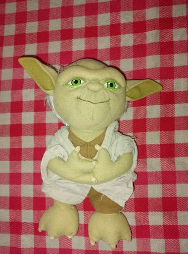 Zdjęcie oferty: Maskotka Yoda Star wars gwiezdne wojny 23cm