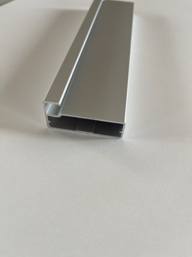 Zdjęcie oferty: Fronty aluminiowe R13 srebrne