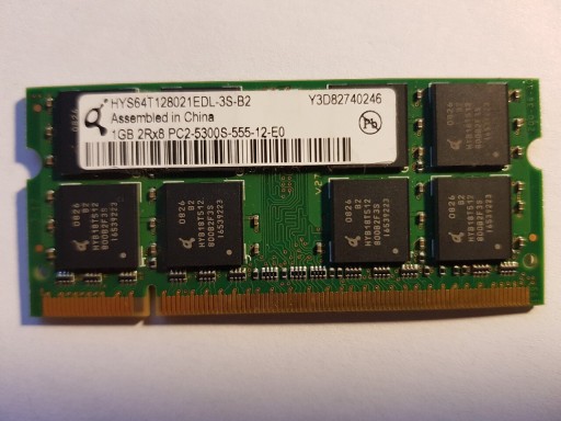 Zdjęcie oferty: 2 sztuki RAM 1GB 2RX8 PC2-5300S-555-12-E0