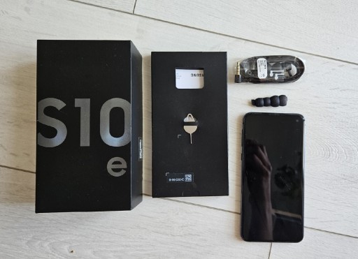 Zdjęcie oferty: Samsung Galaxy s10e