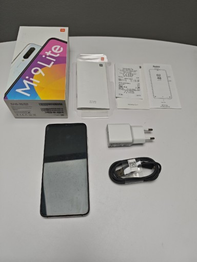 Zdjęcie oferty: Smartfon Xiaomi Mi 9 lite 6/64
