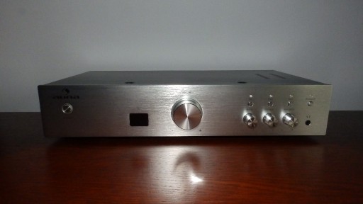 Zdjęcie oferty: Wzmacniacz Auna AV2-CD508BT , sprawny