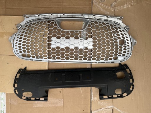 Zdjęcie oferty: SMART FORTWO 453 EQ GRILL ATRAPA KRATKA ZDERZAKA PRZÓD