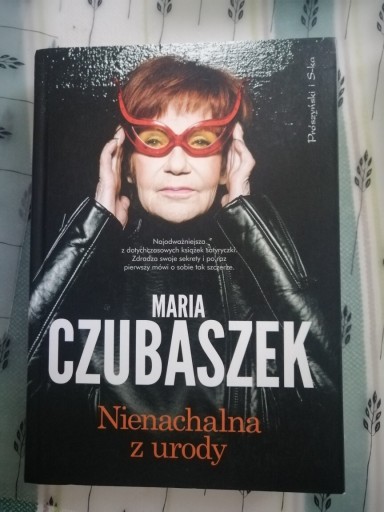 Zdjęcie oferty: NIENACHALNA Z URODY - MARIA CZUBASZEK