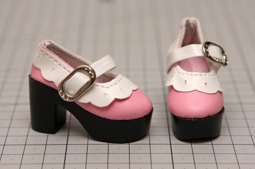 Zdjęcie oferty: Buty dla lalki BJD Minifee 1/4 różowo białe