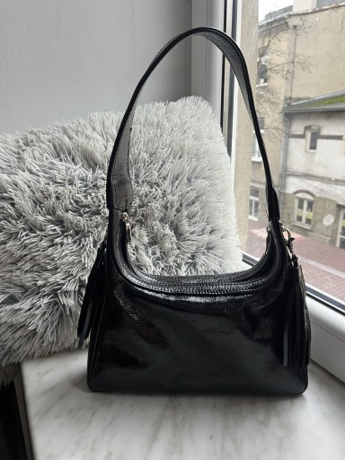 Zdjęcie oferty: Czarna torebka ze skóry naturalnej – elegancka, handmade w Polsce