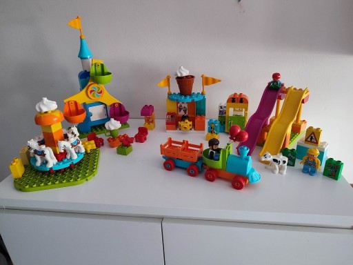 Zdjęcie oferty: Duże wesołe miasteczko LEGO 10840 Duplo wysyłka 