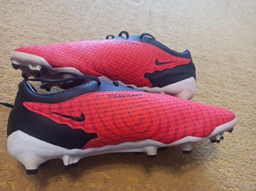 Zdjęcie oferty: Nike korki PHANTOM GX ACADEMY FG/MG rozmiar 42,5