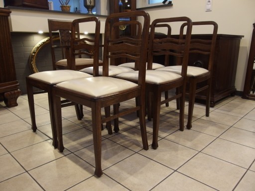 Zdjęcie oferty: Oryginalne krzesła przedwojenne dębowe komplet 