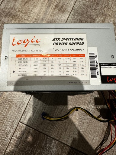 Zdjęcie oferty: Zasilacz Logic Logic 400W 12mm 400 W ATX