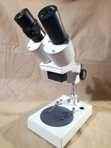 Zdjęcie oferty: Mikroskop stereoskopowy 20x 3D stereo pzo mst-130 okulary 10x Delta UKOS