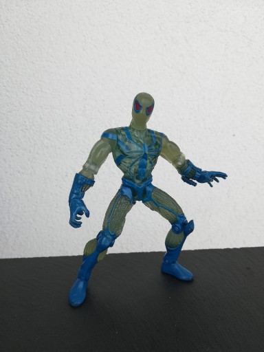 Zdjęcie oferty: Spiderman niebieski figurka kolekcja Marvel unikat