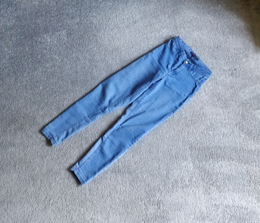 Zdjęcie oferty: Spodnie jeansowe Cropp, rozmiar 34 (XS), damskie.