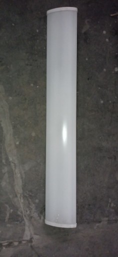 Zdjęcie oferty: Lampa świetlówka sufitowa długość 130 cm