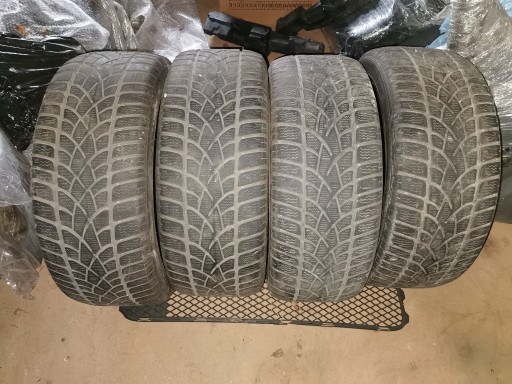 Zdjęcie oferty: OPONy Dunlop 235/45 R19 99V Sp Wintersport 3D