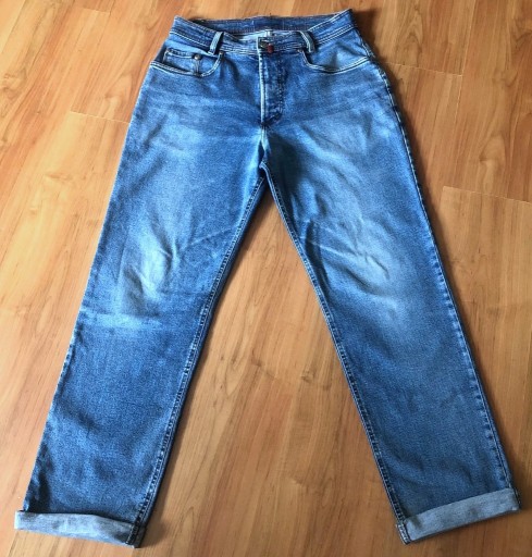 Zdjęcie oferty: Spodnie dżinsowe damskie z wysokim stanem r.40 elast 35zł