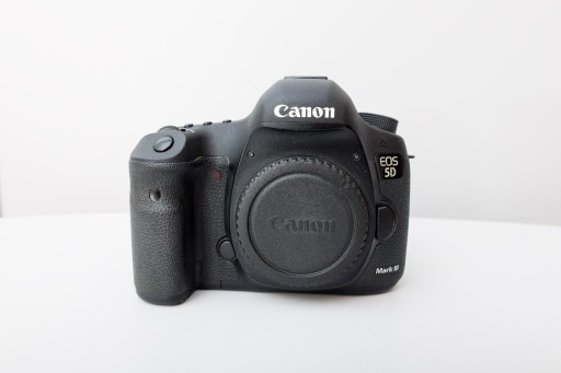 Zdjęcie oferty: Lustrzanka Canon EOS 5D Mark III body 22,3MP