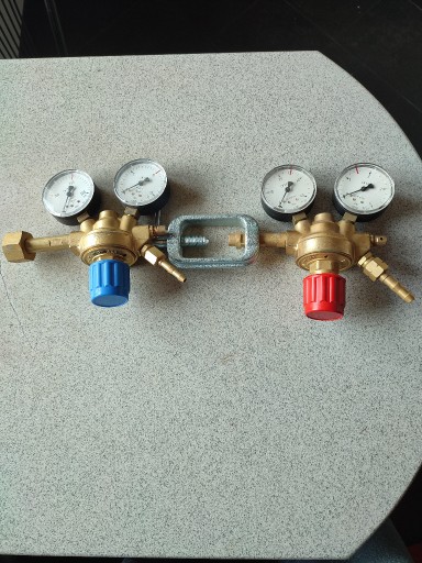 Zdjęcie oferty: Reduktor butlowy Perun  spawalniczy acetylen tlen