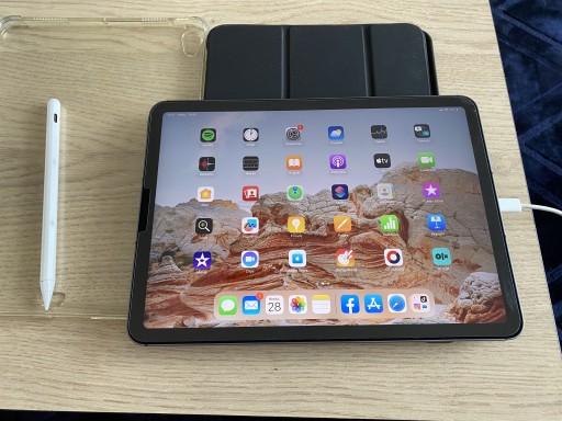 Zdjęcie oferty: iPad Air 5 256GB Cellular LTE 5G GWARANCJA