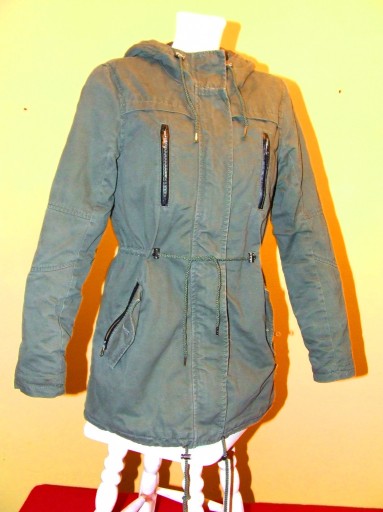 Zdjęcie oferty: Stradivarius Kurtka Wojsko Bojówki Army r S