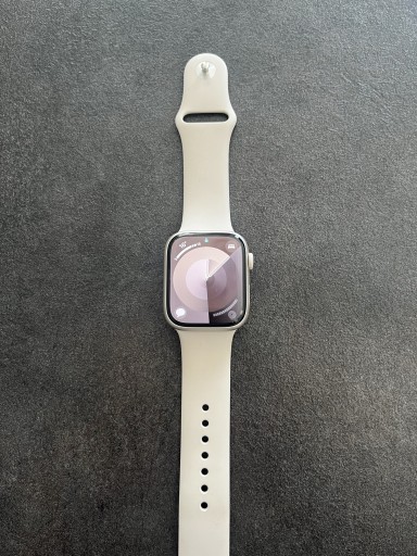 Zdjęcie oferty: Apple Watch 9, 45 mm, księżycowa poświata