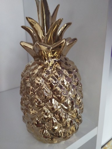 Zdjęcie oferty: Złoty ananas dekoracyjny