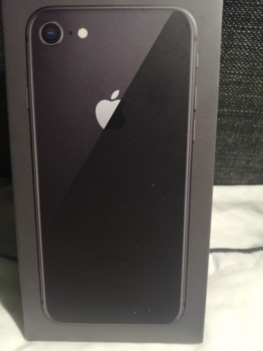 Zdjęcie oferty: iPhone 8  telefon 